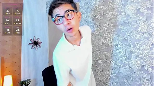 Snapshot of dads_rider chatting on March 2025 07:58:02 AM dads rider online show from March 2025 07:58:02 AM