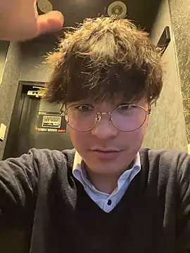 waka3232 online show from February 2026 11:06:02 AM