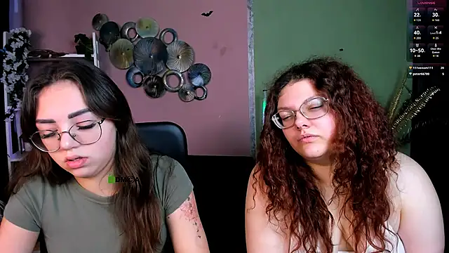 kiki swan online show from December 2025 08:45:01 AM