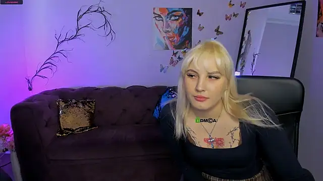 kiki swan online show from January 2026 07:02:02 AM