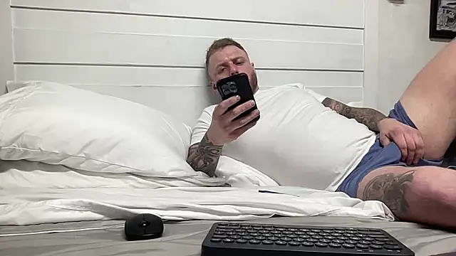 Snapshot of Thegreatwhitepipe chatting on September 2025 12:19:01 PM Thegreatwhitepipe online show from September 2025 12:19:01 PM