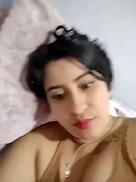 mialorents online show from November 2025 05:00:02 PM