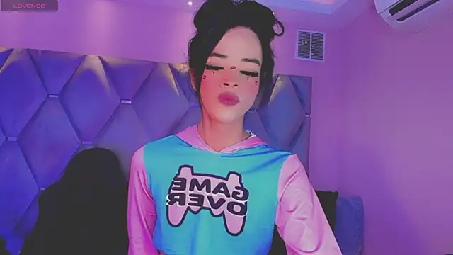 Nina Keyli online show from September 2025 07:07:02 PM