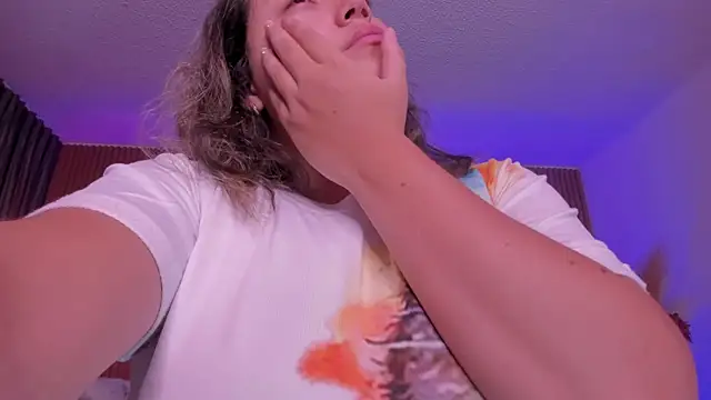 heidy johns online show from December 2025 03:38:02 AM