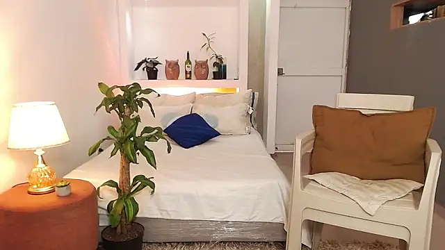 Snapshot of juanes_puthee chatting on November 2025 12:48:02 PM juanes puthee online show from November 2025 12:48:02 PM