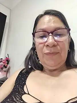 Snapshot of victoria_wayne chatting on June 2026 09:13:01 AM victoria wayne online show from June 2026 09:13:01 AM