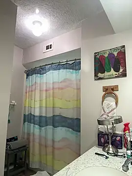 superbearboss online show from April 2026 05:54:01 PM