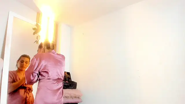 Alexa Bravva online show from March 2026 03:50:01 AM