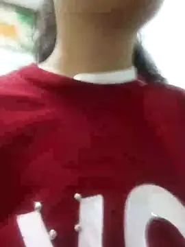 Snapshot of saraaxx1 chatting on March 2025 08:09:02 PM saraaxx1 online show from March 2025 08:09:02 PM