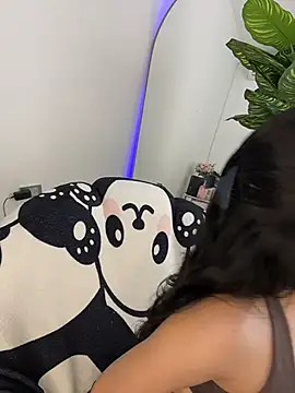 Snapshot of _Emily_Thompson_ chatting on July 2026 12:28:01 AM Emily Thompson online show from July 2026 12:28:01 AM