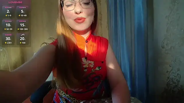 Snapshot of Leila_Kissyu chatting on May 2026 03:39:02 PM Leila Kissyu online show from May 2026 03:39:02 PM