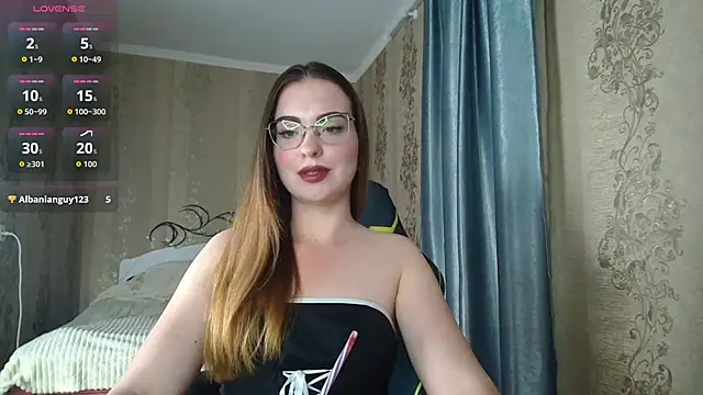 Snapshot of Leila_Kissyu chatting on May 2026 03:31:02 PM Leila Kissyu online show from May 2026 03:31:02 PM