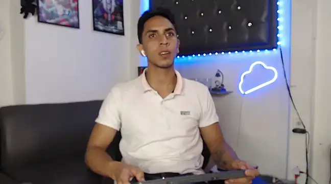 Snapshot of Monkey_uchiha777 chatting on March 2025 01:10:02 PM Monkey uchiha777 online show from March 2025 01:10:02 PM