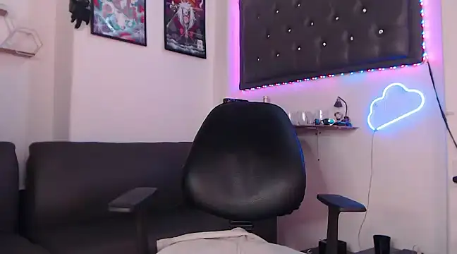 Snapshot of Monkey_uchiha777 chatting on March 2025 07:37:02 PM Monkey uchiha777 online show from March 2025 07:37:02 PM