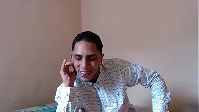 Snapshot of Monkey_uchiha777 chatting on September 2025 05:14:02 PM Monkey uchiha777 online show from September 2025 05:14:02 PM