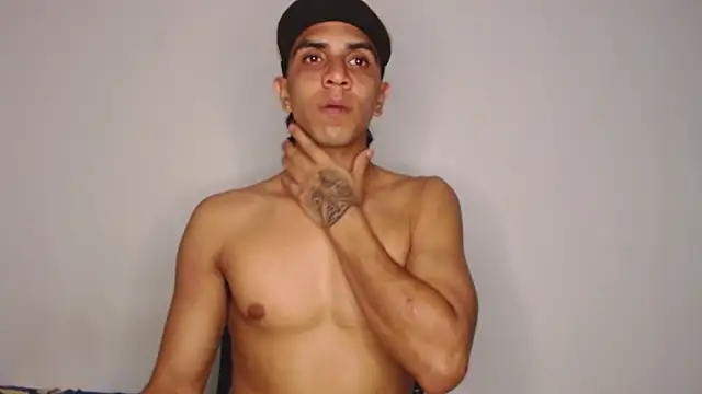 Monkey uchiha777 online show from December 2025 11:10:01 PM