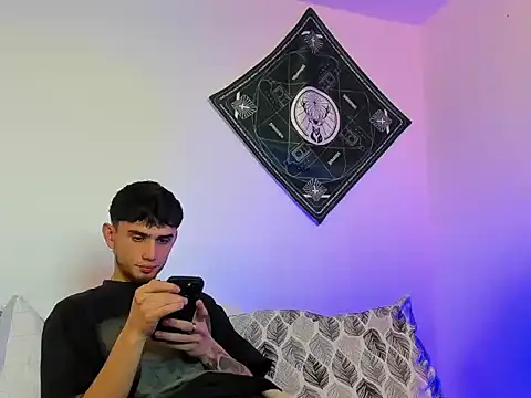 samevansx  online show from February 2026 01:37:02 PM