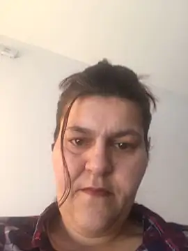 Curvy-Essex-Milf online show from March 2025 02:40:02 PM