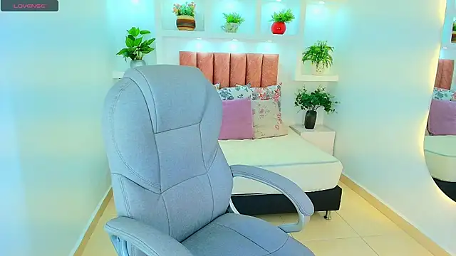 sharon rosse   online show from November 2025 11:58:01 AM