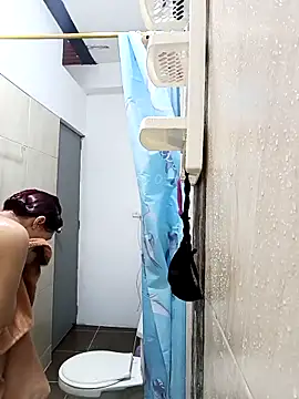 sharon rosse   online show from December 2025 09:43:02 PM