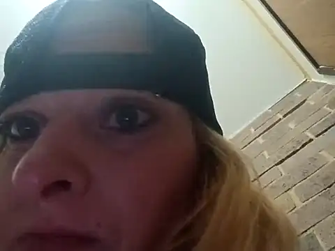 KITTYBOOBOOFUXX online show from July 2026 10:50:02 AM
