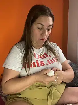 Snapshot of Luna-nevada chatting on February 2026 08:23:01 PM Luna-nevada online show from February 2026 08:23:01 PM