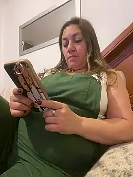 Snapshot of Luna-nevada chatting on February 2026 12:29:01 AM Luna-nevada online show from February 2026 12:29:01 AM