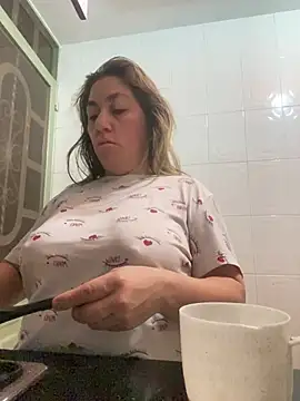 Snapshot of Luna-nevada chatting on February 2026 10:22:02 AM Luna-nevada online show from February 2026 10:22:02 AM