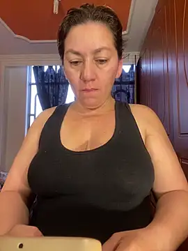 Luna-nevada online show from March 2026 01:27:02 PM