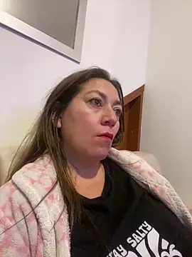 Luna-nevada online show from April 2026 02:06:01 AM