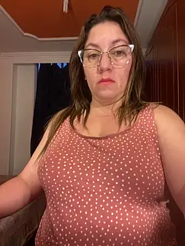Snapshot of Luna-nevada chatting on May 2026 10:44:01 AM Luna-nevada online show from May 2026 10:44:01 AM