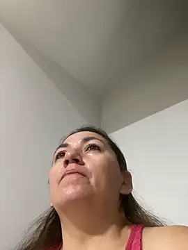 Snapshot of Luna-nevada chatting on June 2026 10:47:02 PM Luna-nevada online show from June 2026 10:47:02 PM