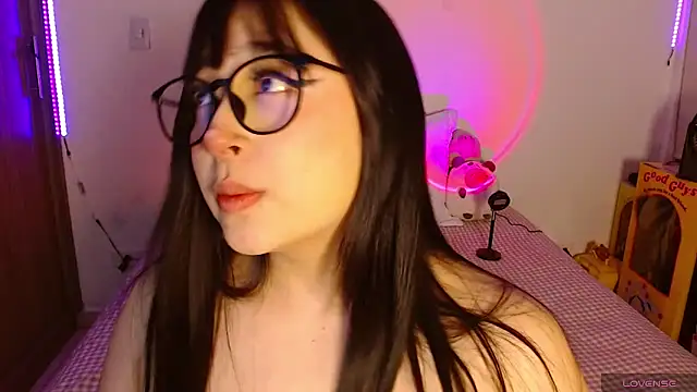 Oliviargf online show from April 2026 12:27:01 AM