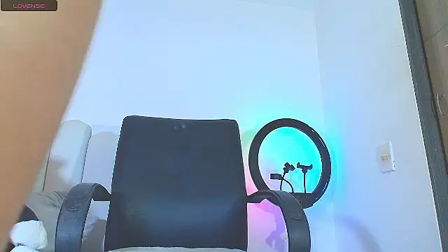 Keeitlin online show from October 2025 10:26:02 PM