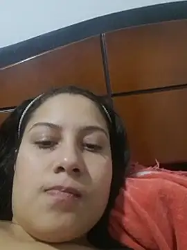 Snapshot of esmeralda_jadees chatting on March 2025 12:51:01 AM esmeralda jadees online show from March 2025 12:51:01 AM