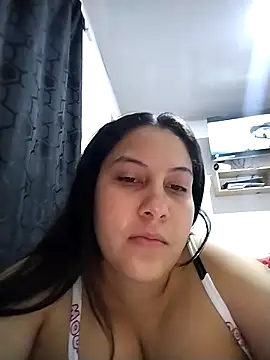Snapshot of esmeralda_jadees chatting on May 2026 01:49:02 PM esmeralda jadees online show from May 2026 01:49:02 PM
