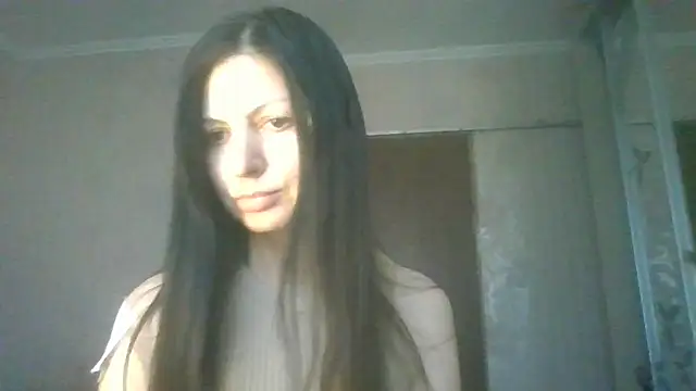 AliseWats online show from March 2025 03:07:01 PM