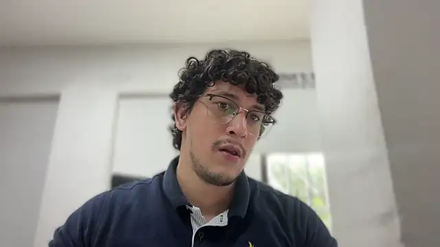 chicoinhibido online show from December 2025 08:05:02 PM