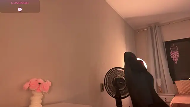 StacySpice01 online show from November 2025 01:09:02 AM