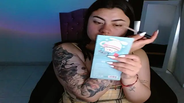 Snapshot of ISABELLA1609 chatting on March 2025 02:51:02 PM ISABELLA1609 online show from March 2025 02:51:02 PM