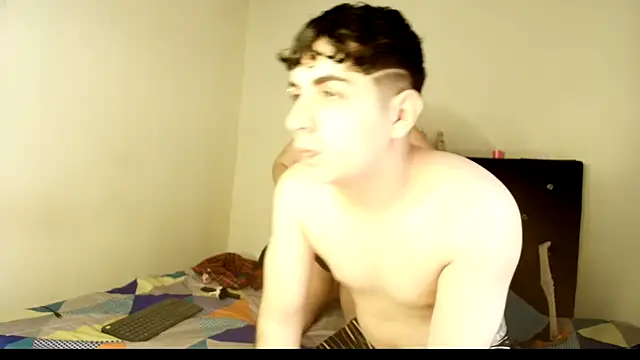 Kymberlyandlucas2 online show from October 2025 03:30:01 PM