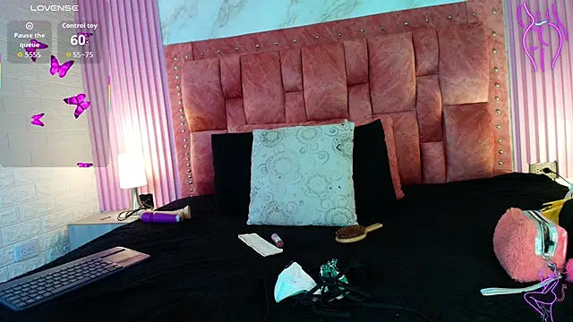 goldilockss15 online show from November 2025 03:17:01 AM