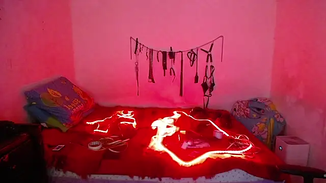 freyaa sorcerees online show from March 2025 05:45:02 AM