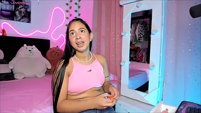 Vickysth online show from November 2025 11:14:02 PM