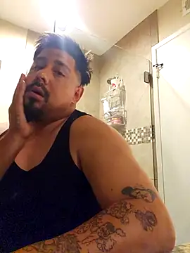 Snapshot of big_sexy_one chatting on March 2025 11:29:02 AM big sexy one online show from March 2025 11:29:02 AM