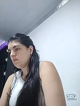 Seet Hanna online show from October 2025 03:06:01 AM