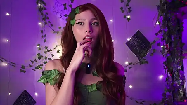 EditaBails online show from September 2025 07:39:02 PM