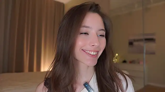 EditaBails online show from March 2026 07:32:02 PM