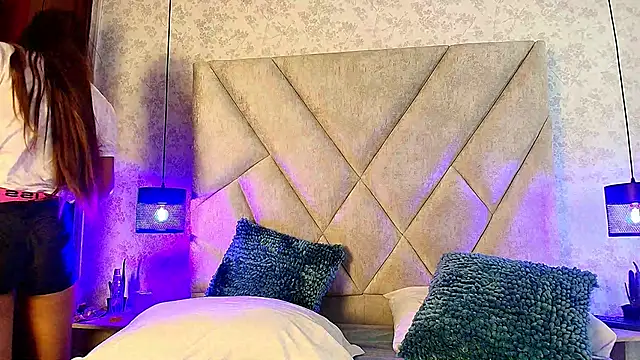 AmbarRaj online show from November 2025 12:16:02 PM