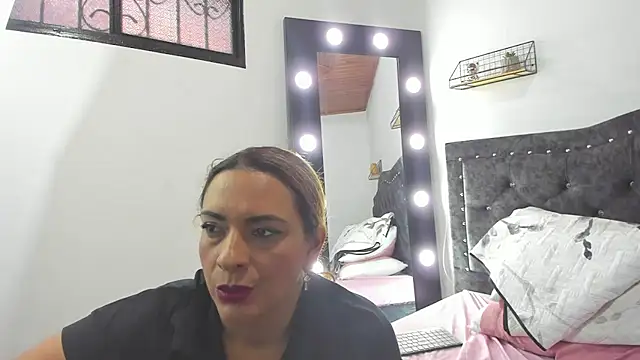 Milf-Prettyboobs online show from March 2026 11:11:01 PM